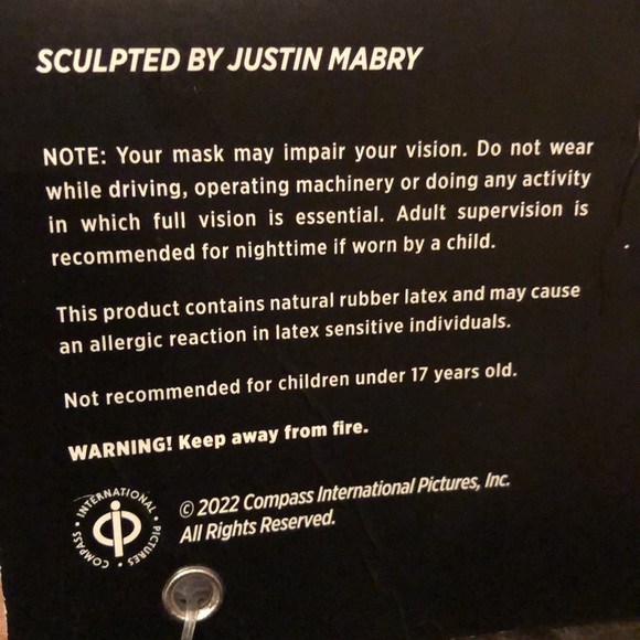 Michael Myers Face Mask - Halloween 1978 Movie - Picture 4 of 6